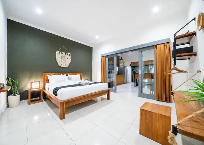 *villa Sari*closed Livingroom*near Beach*canggu* *